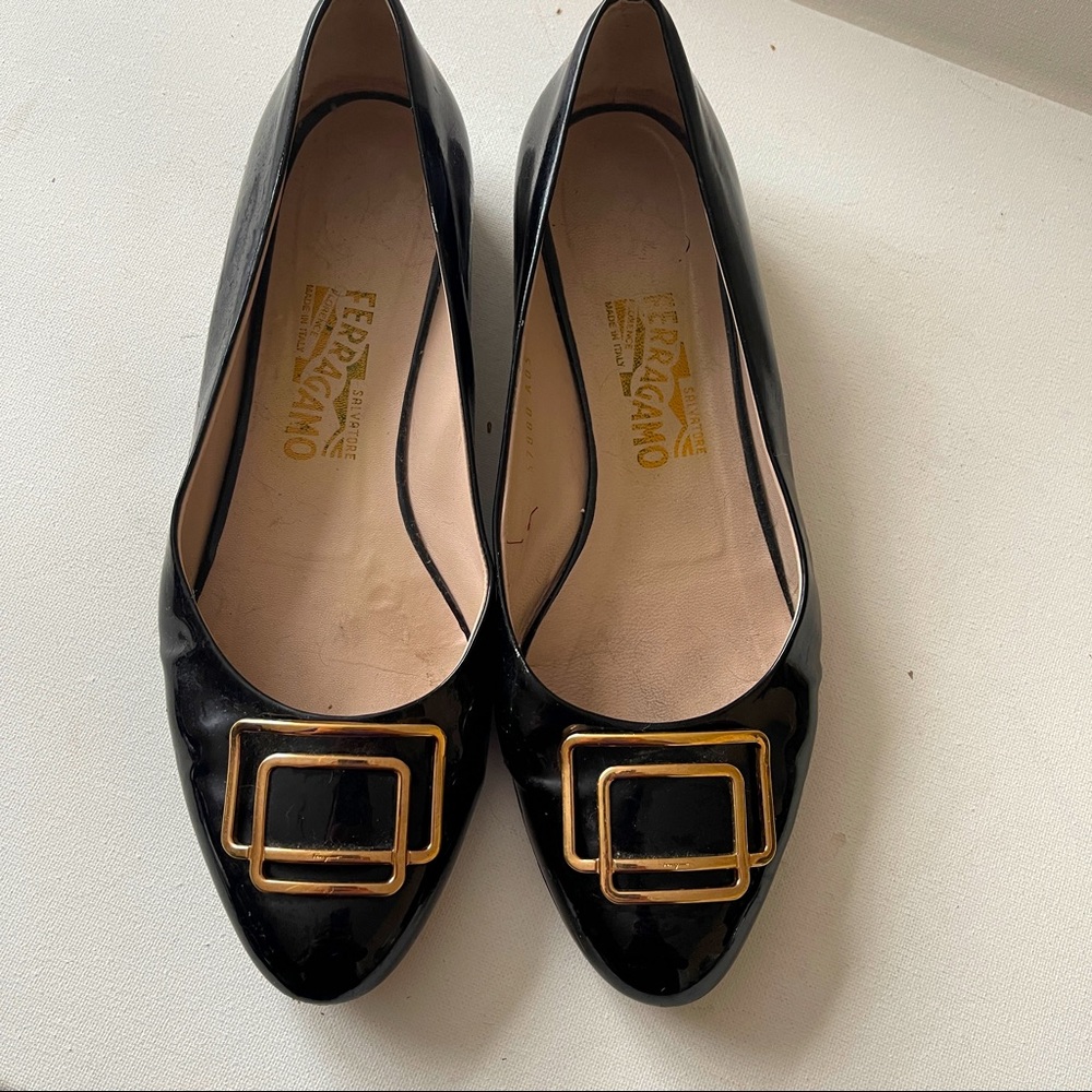 Salvatore Ferragamo Flats Women’s shoes, black, size 9